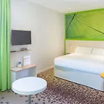 فندق Ibis Styles Sur Lot 3*