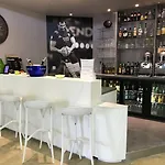 Ibis Styles Sur Lot 3*