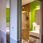 Ibis Styles Sur Lot Szálloda