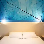 Ibis Styles Sur Lot 3*