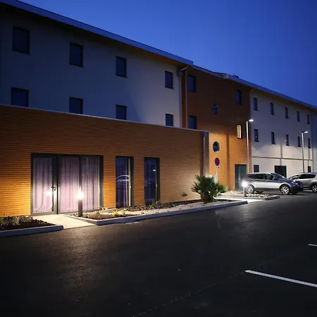 Ibis Styles Sur Lot מלון וילנב-סור-לו