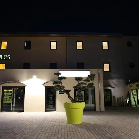 Ibis Styles Sur Lot