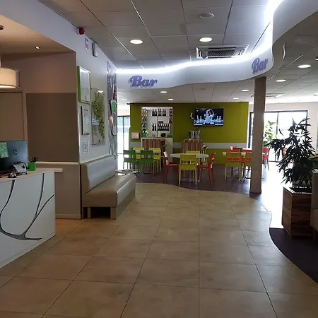 Ibis Styles Sur Lot Ξενοδοχείο 3*