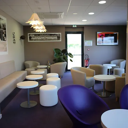Ibis Styles Sur Lot Szálloda