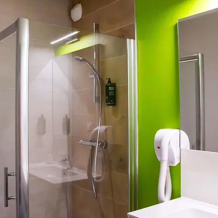 Ibis Styles Sur Lot