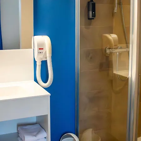 Ibis Styles Sur Lot Hotel