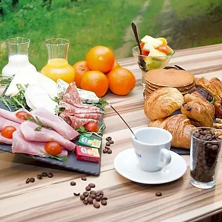 Ibis Styles Sur Lot 3* Villeneuve-sur-Lot