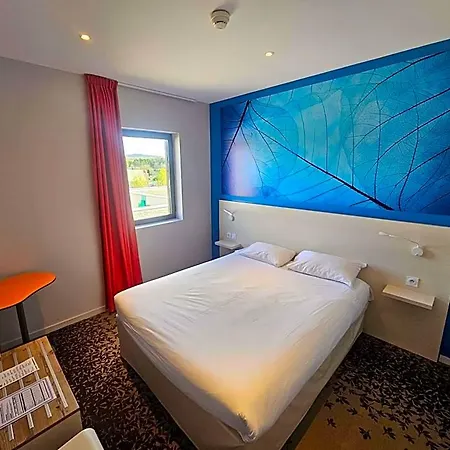 Ibis Styles Sur Lot Hotel 3*