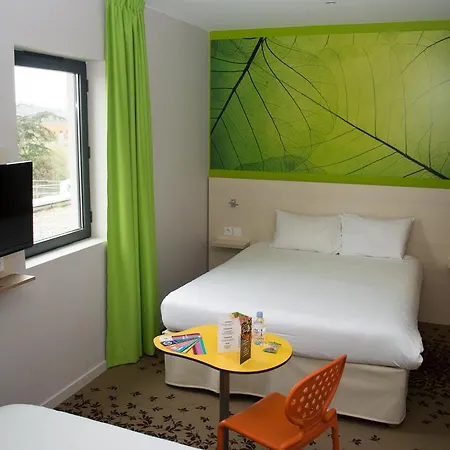Ibis Styles Sur Lot