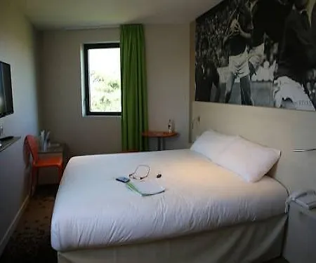 Ibis Styles Sur Lot