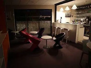 Ibis Styles Sur Lot 3*